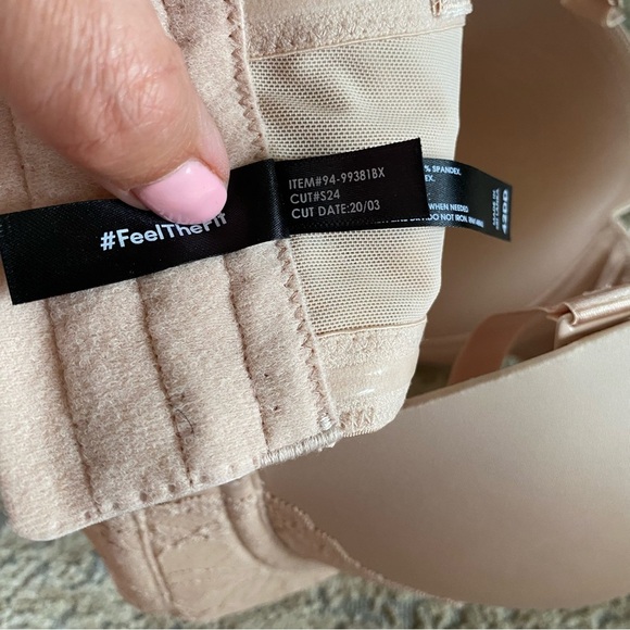 Torrid Nude Underwired Padded Bra Opaque Wide Back Convertible Strapless Straps - Picture 9 of 10